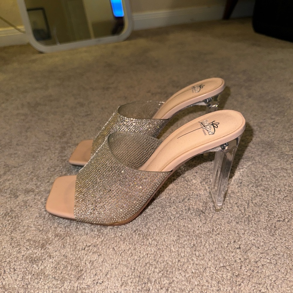 Sparkly Open Toe Heels With A Wide Clear Heel For… - image 1